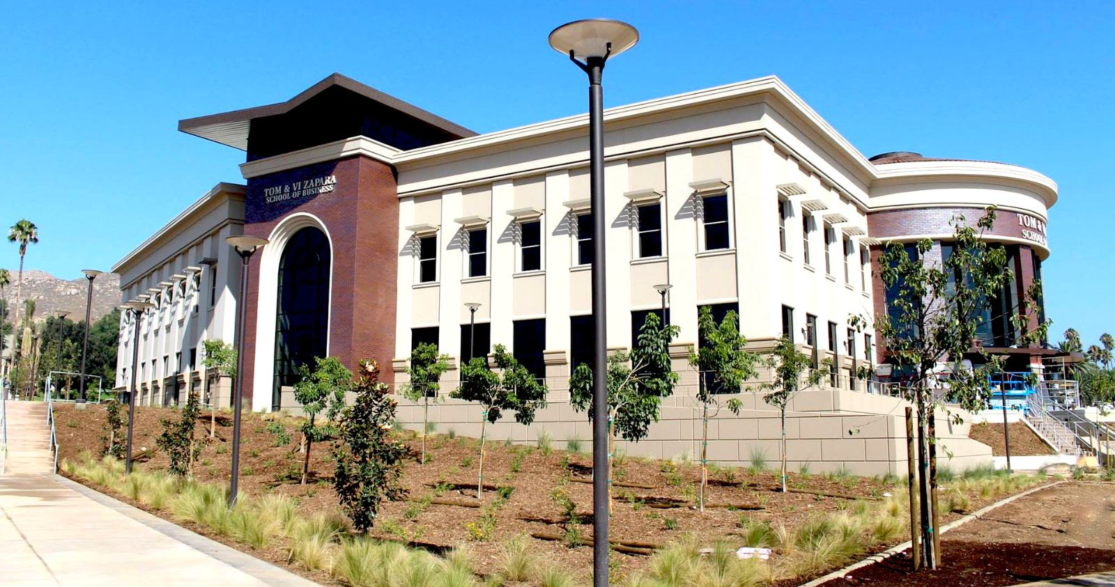 La Sierra University