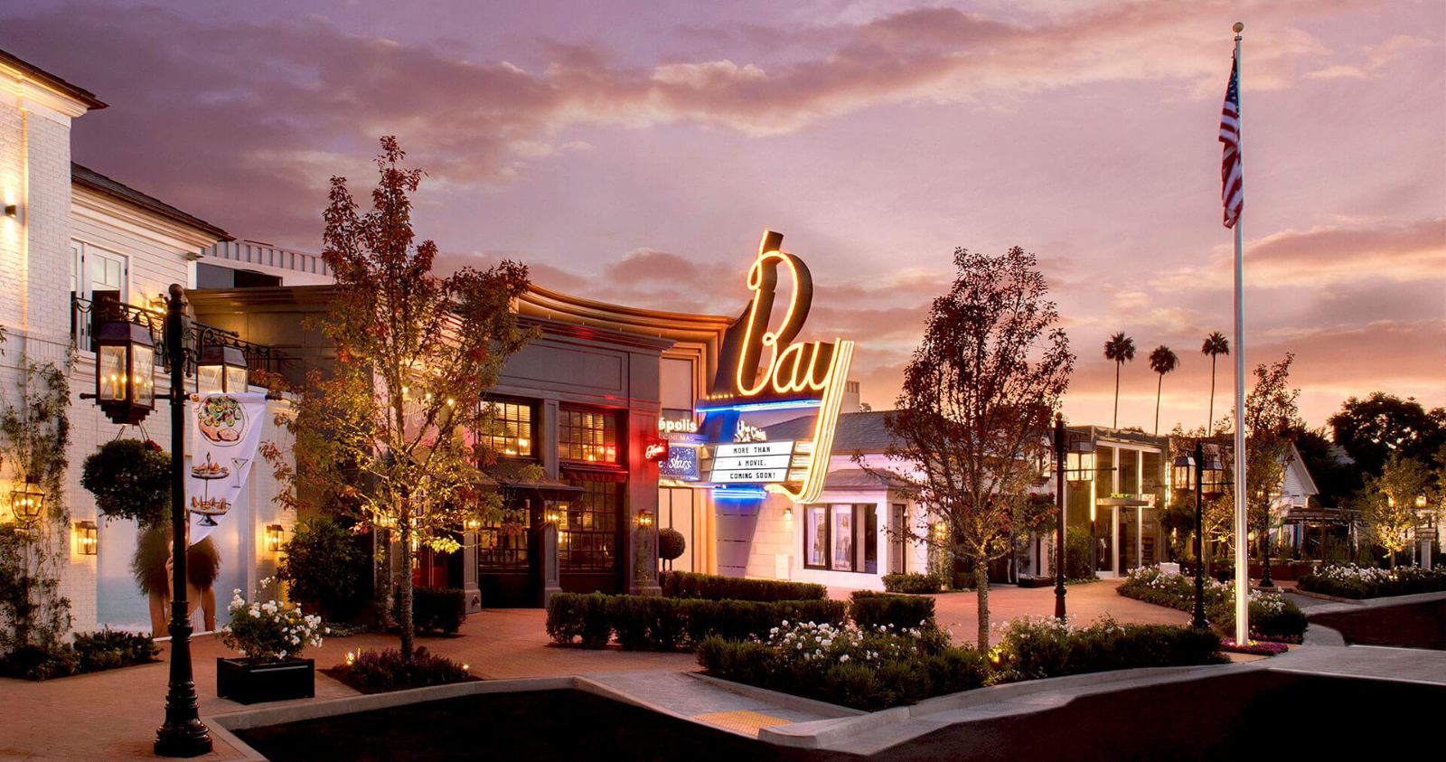 Palisades Village